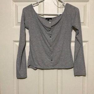 Cropped long sleeve tee